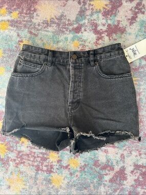 O’Neill NWT Women’s Black Washed Denim Cutoff Shorts size 26